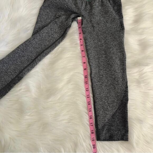 Gymshark cropped Flex Leggings - Picture 5 of 7